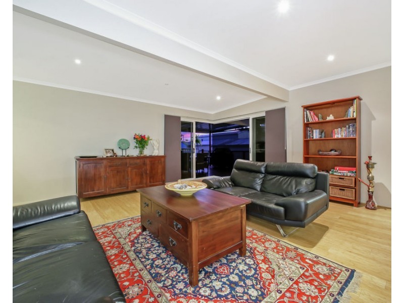 5 Rotary Crescent, Redcliffe QLD 4020