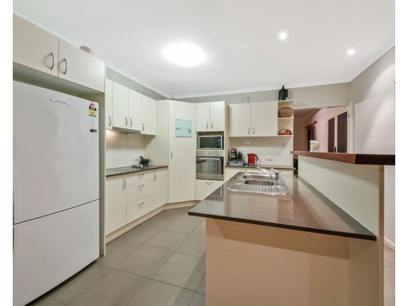 5 Rotary Crescent, Redcliffe QLD 4020