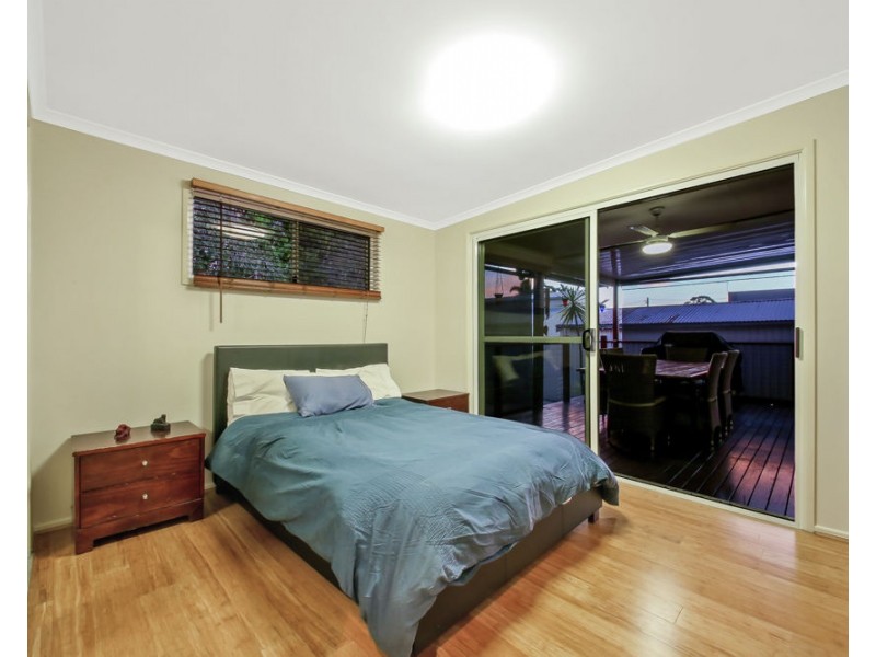 5 Rotary Crescent, Redcliffe QLD 4020