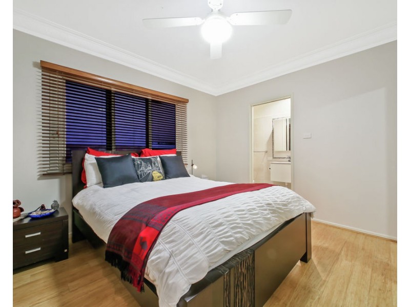 5 Rotary Crescent, Redcliffe QLD 4020