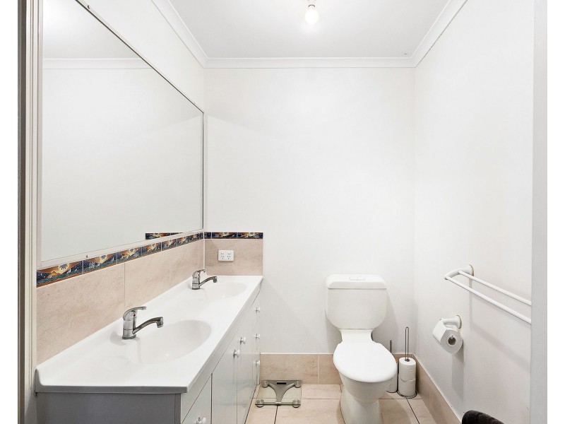 3-11 Peters Drive, Caboolture QLD 4510