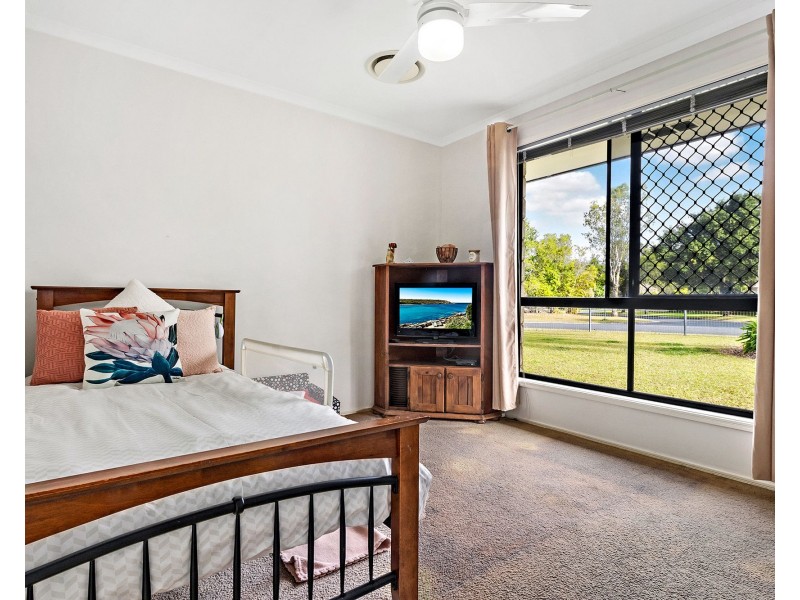 3-11 Peters Drive, Caboolture QLD 4510