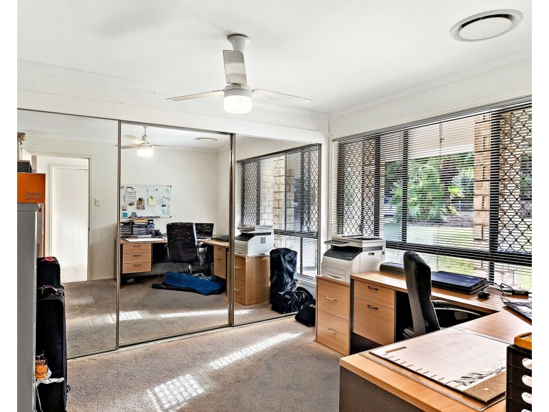 3-11 Peters Drive, Caboolture QLD 4510