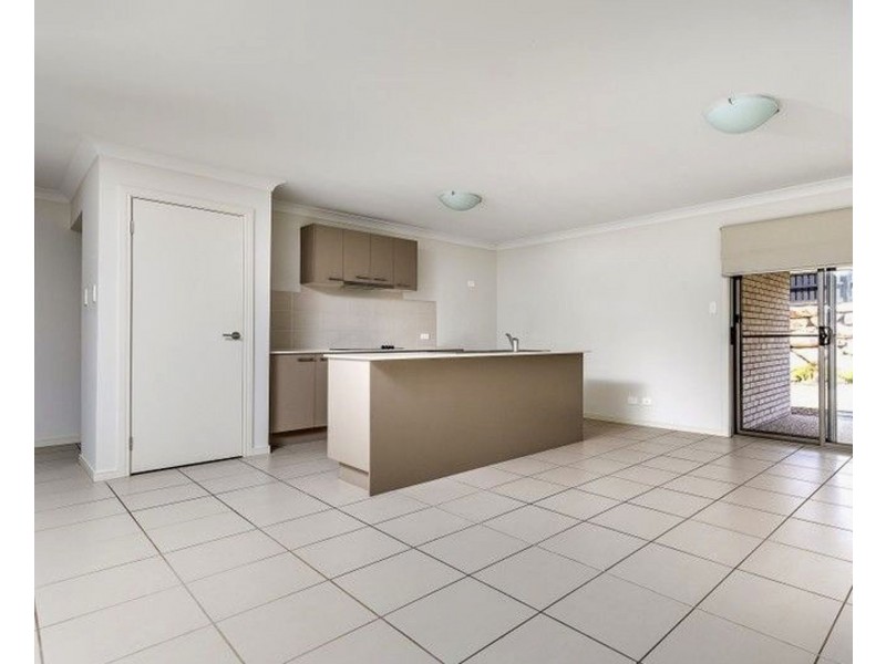 87 Mapleton Drive, North Lakes QLD 4509