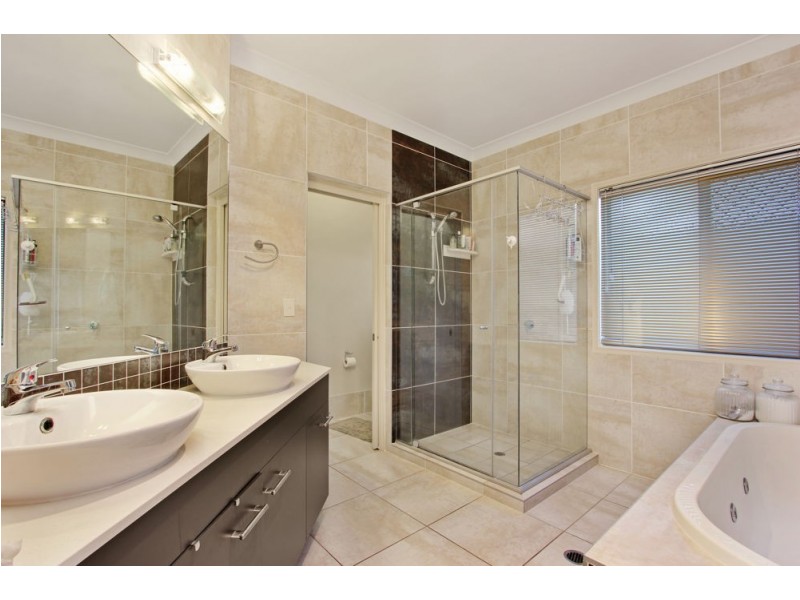 49 River Oak Way, Narangba QLD 4504