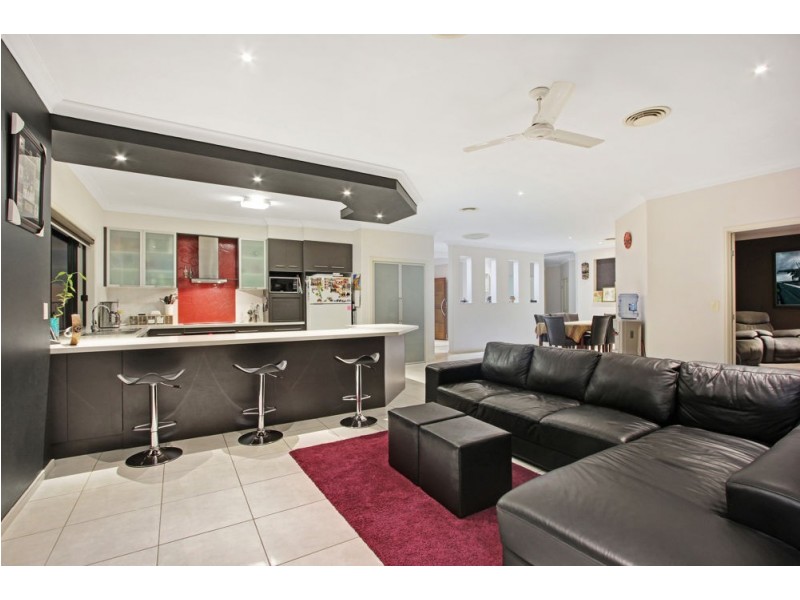 49 River Oak Way, Narangba QLD 4504
