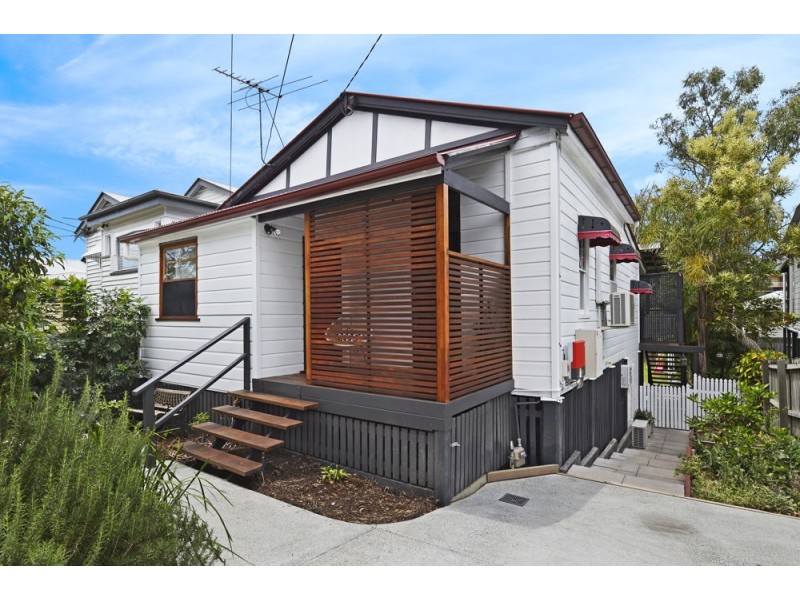 99 Pembroke Road, Coorparoo QLD 4151