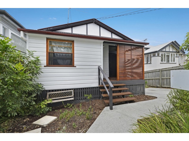 99 Pembroke Road, Coorparoo QLD 4151