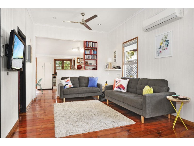 99 Pembroke Road, Coorparoo QLD 4151