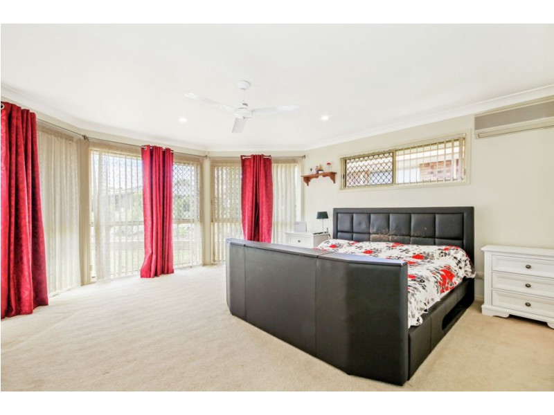 5 Mayfair Street, Bray Park QLD 4500