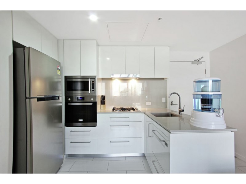 1012/16 Hamilton Place, Bowen Hills QLD 4006
