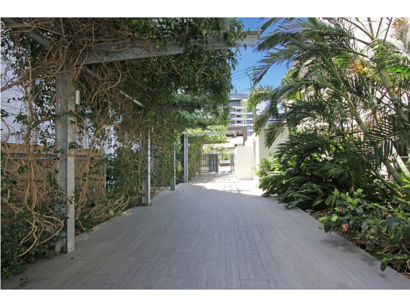 1012/16 Hamilton Place, Bowen Hills QLD 4006