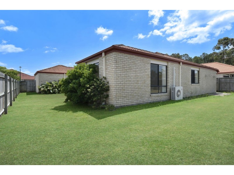 20 Whitfield Crescent, North Lakes QLD 4509