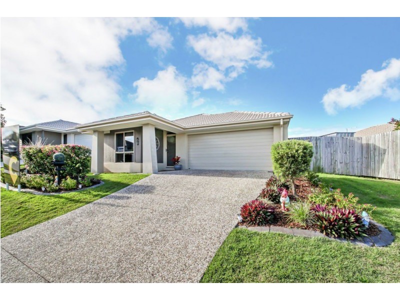 10 Daintree Circuit, North Lakes QLD 4509