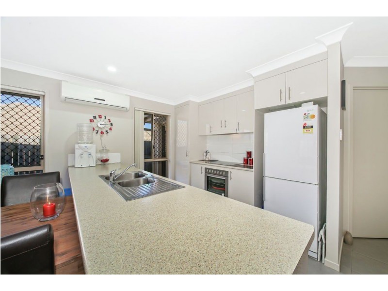 10 Daintree Circuit, North Lakes QLD 4509