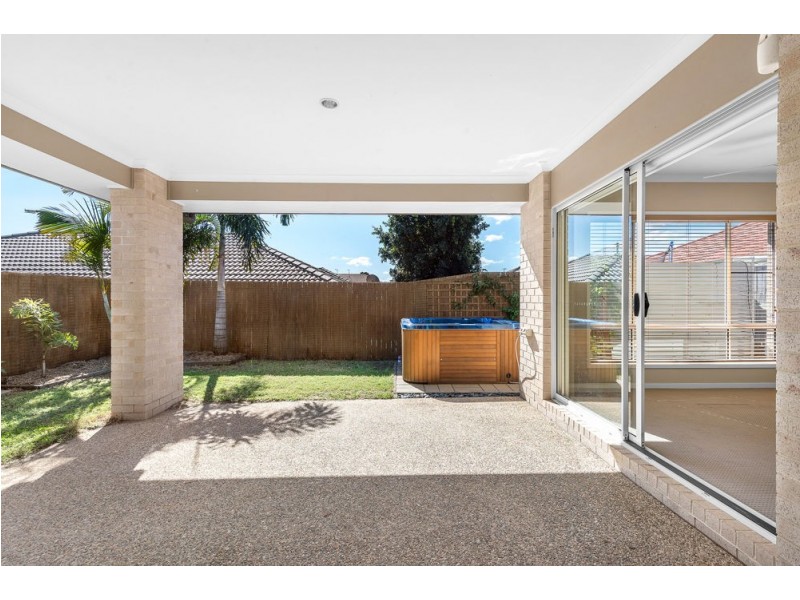 17 Wallis Circuit, North Lakes QLD 4509