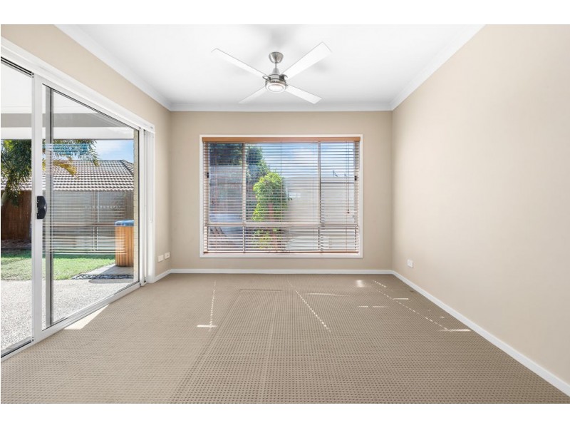 17 Wallis Circuit, North Lakes QLD 4509