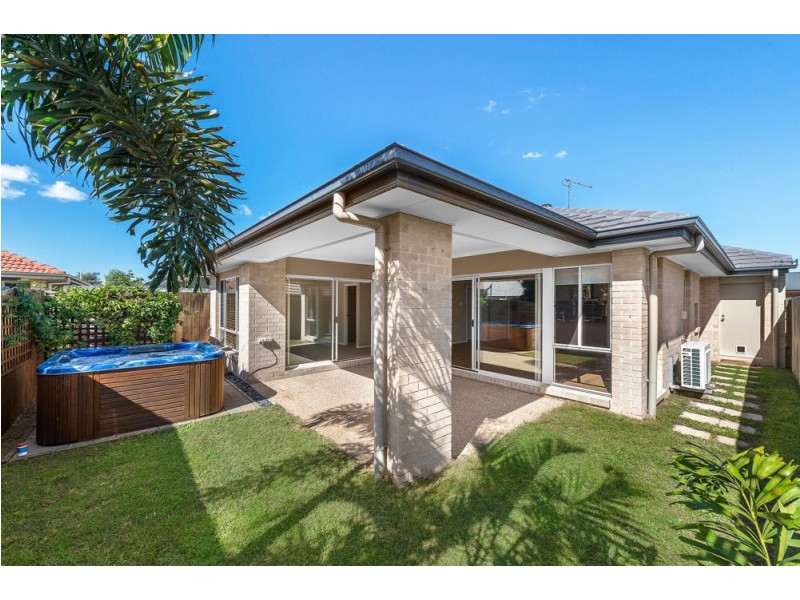 17 Wallis Circuit, North Lakes QLD 4509