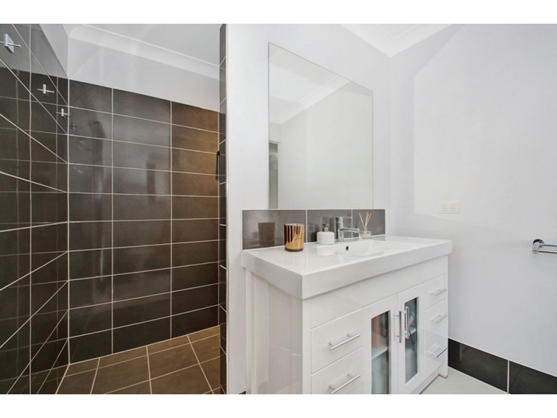 48 Solomon Parade, Warner QLD 4500