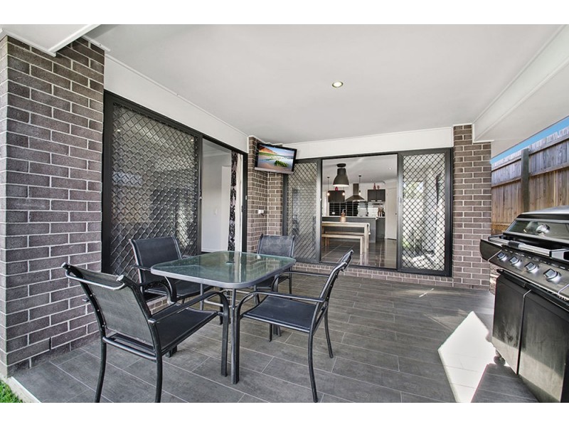 48 Solomon Parade, Warner QLD 4500