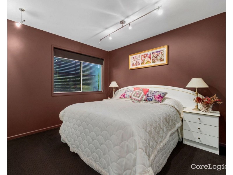 21 Kennedy Esplanade, Scarborough QLD 4020