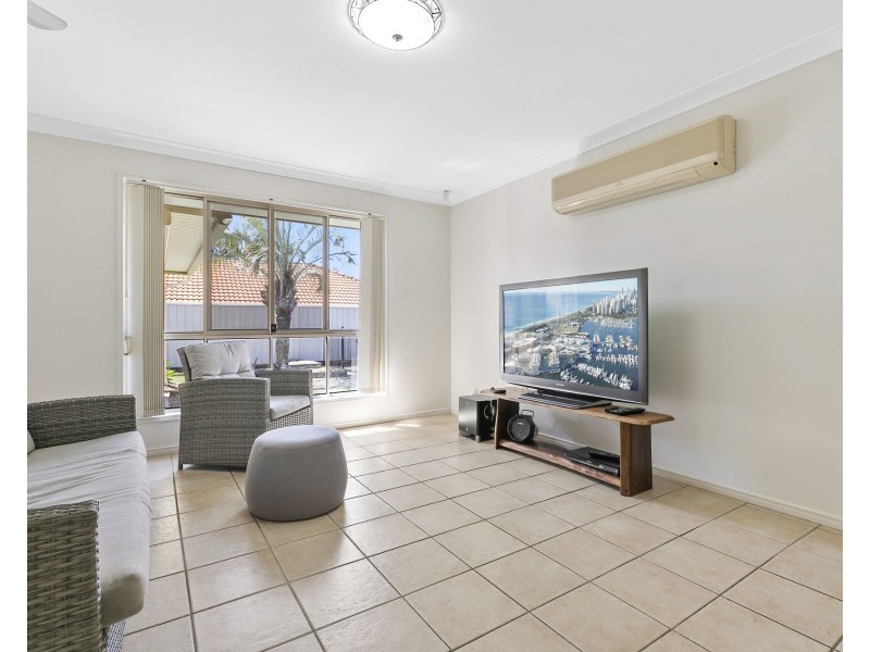 6 Gilbert Street, North Lakes QLD 4509