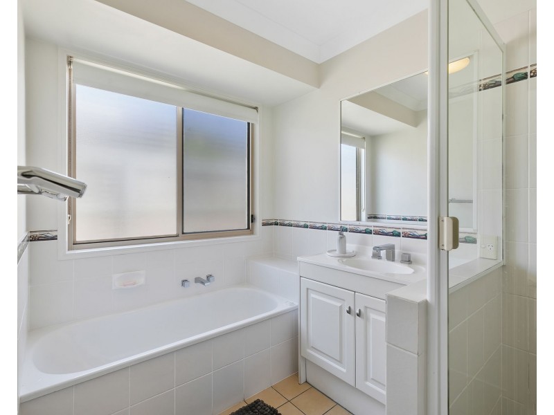 6 Gilbert Street, North Lakes QLD 4509