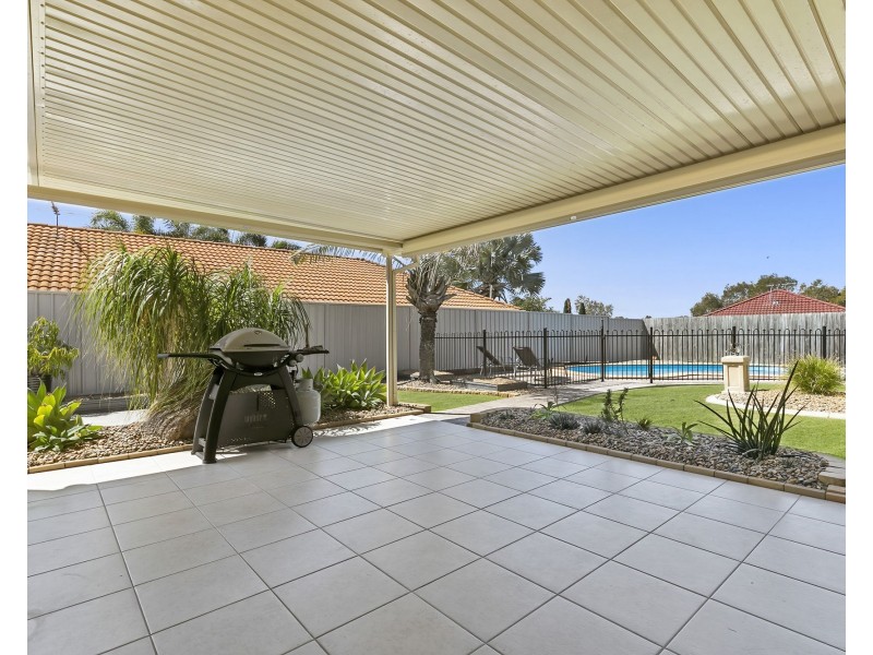 6 Gilbert Street, North Lakes QLD 4509