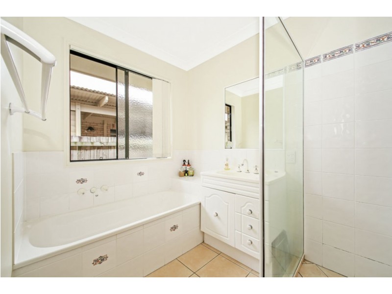14 Whitfield Crescent, North Lakes QLD 4509