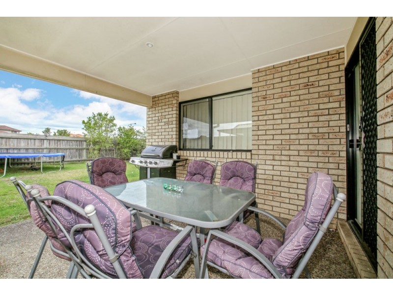 14 Whitfield Crescent, North Lakes QLD 4509