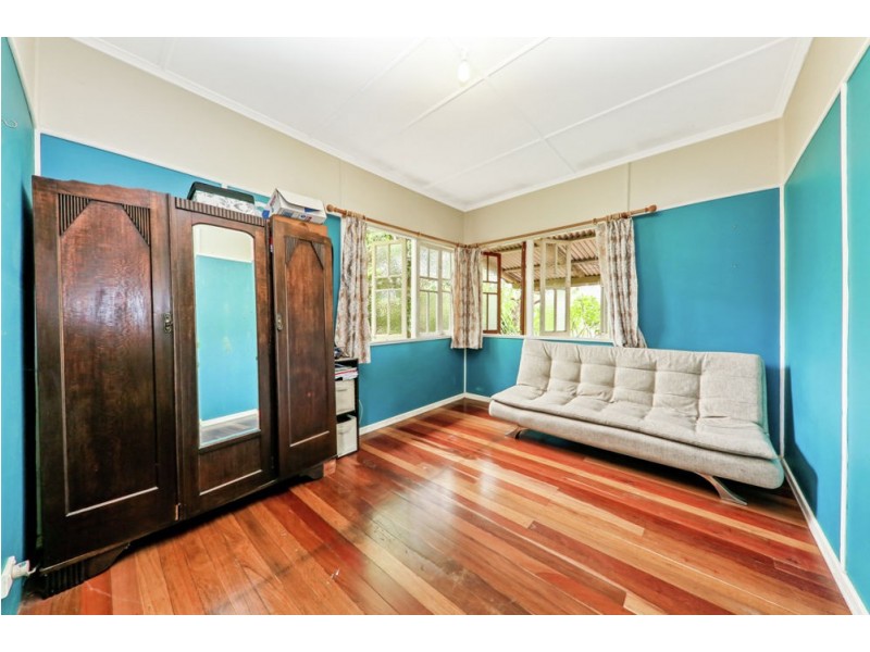 17 Sampson Street, Deception Bay QLD 4508