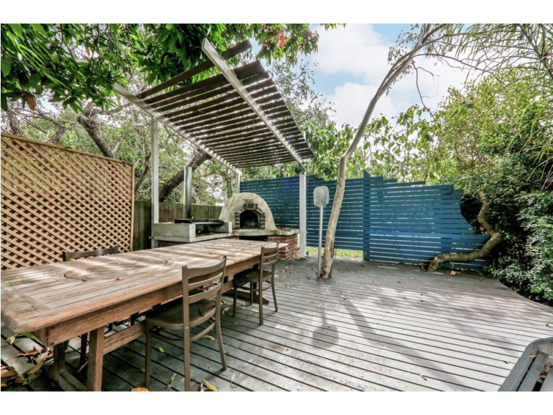 17 Sampson Street, Deception Bay QLD 4508