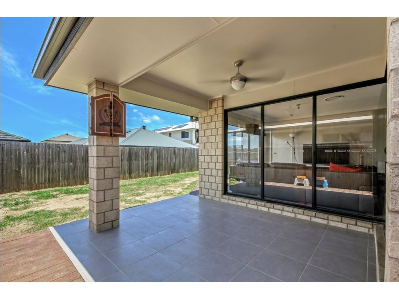 70 Wallarah Parade, North Lakes QLD 4509