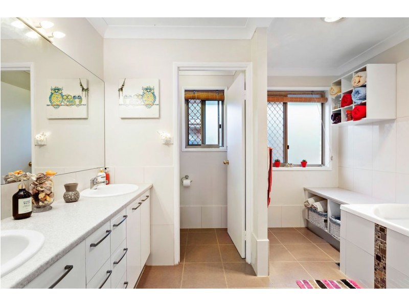 5 Marlene Street, Murrumba Downs QLD 4503