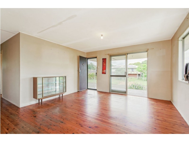 12 Evelyn Street, Kallangur QLD 4503