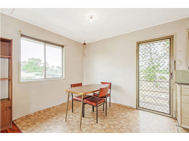 12 Evelyn Street, Kallangur QLD 4503