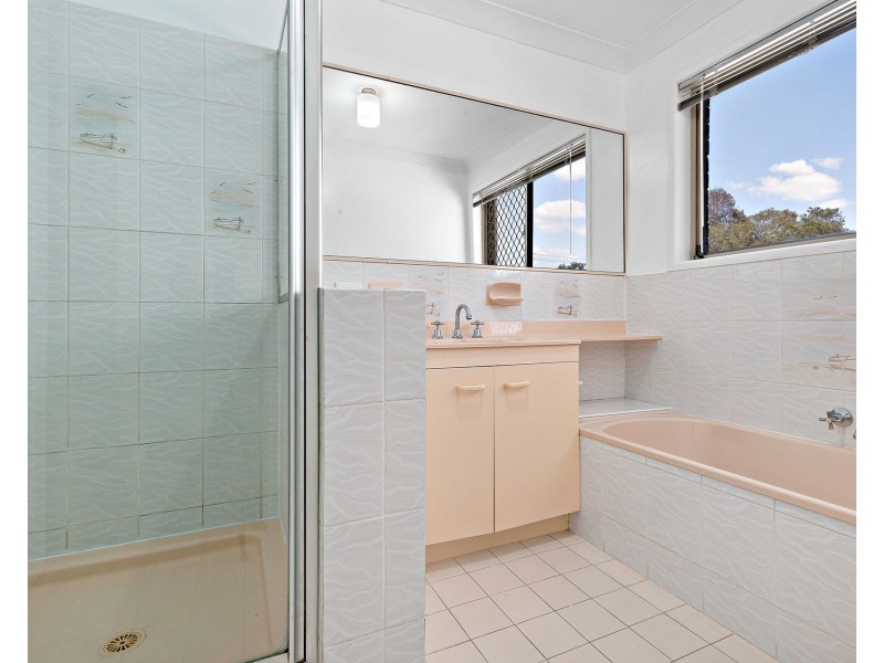 215 Francis Road, Bray Park QLD 4500