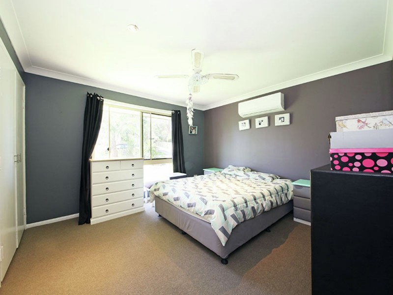 4 Vanda Place, Deception Bay QLD 4508