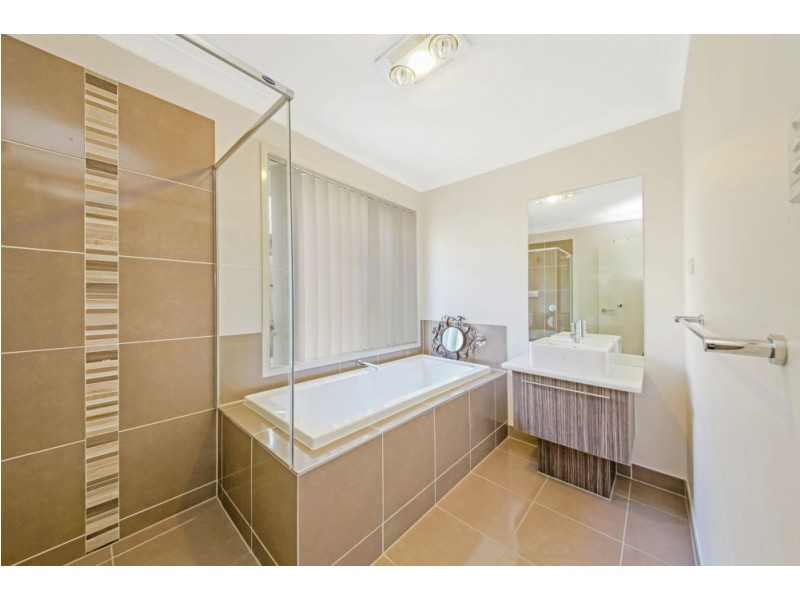 4 Spearmint Street, Griffin QLD 4503