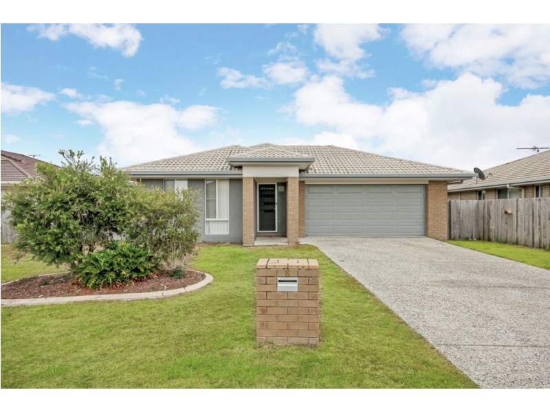 8 Feather Court, Morayfield QLD 4506