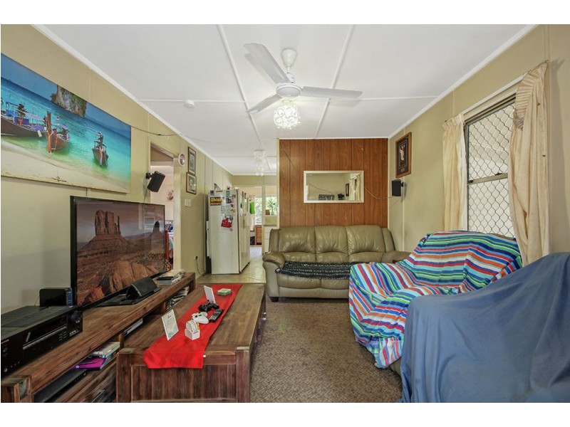 150 School Road, Kallangur QLD 4503