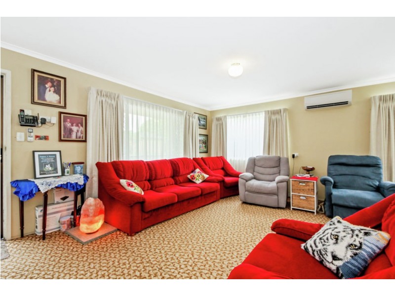 15 Shield Street, Kallangur QLD 4503