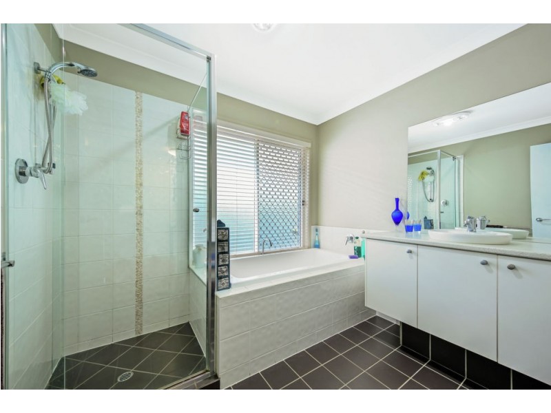 7 Scenic Drive, Murrumba Downs QLD 4503