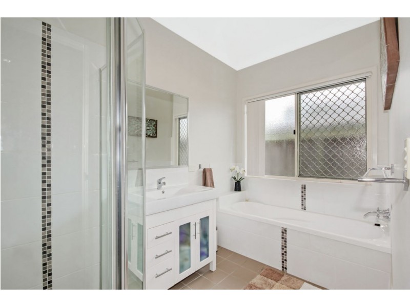 5 Welsby Street, Rothwell QLD 4022