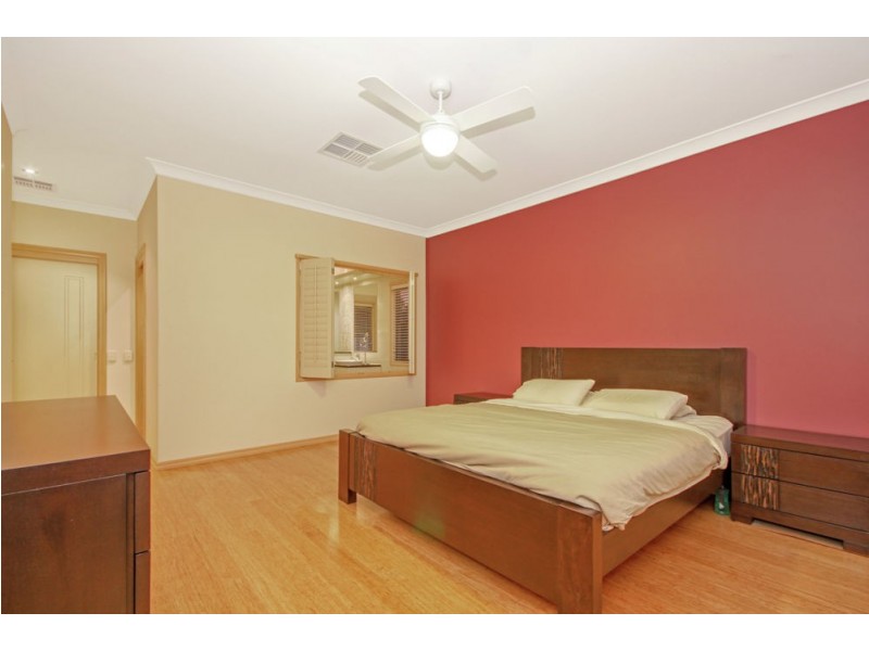 16 Senior Close, North Lakes QLD 4509
