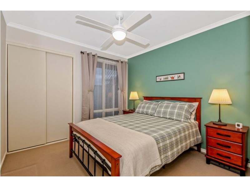 19 Vibrant Court, Dakabin QLD 4503