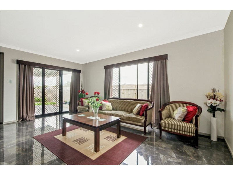 6 SULLIVAN STREET, Dakabin QLD 4503