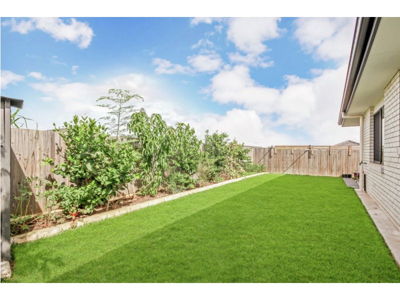 6 SULLIVAN STREET, Dakabin QLD 4503