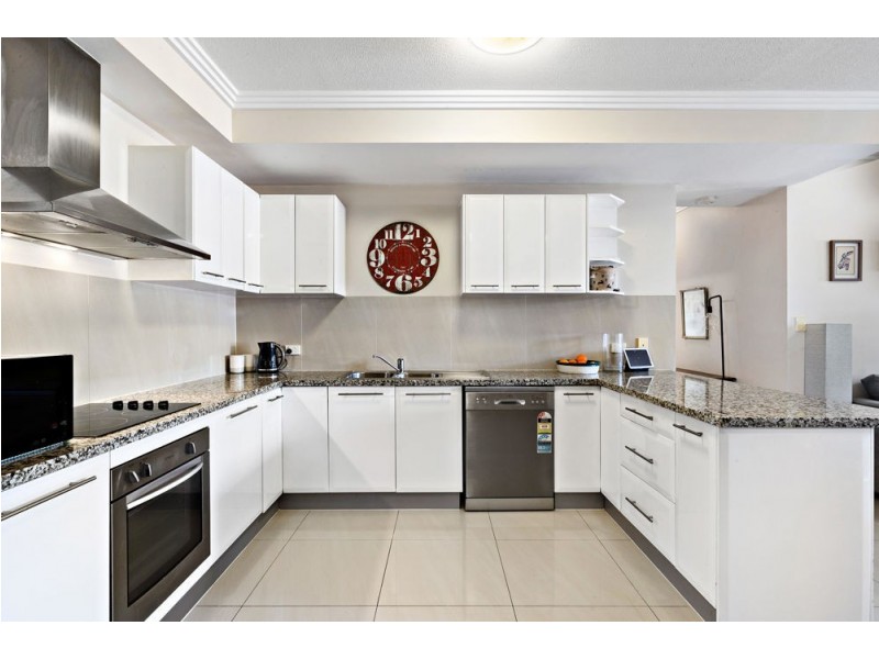 3/32 Rock Street, Scarborough QLD 4020