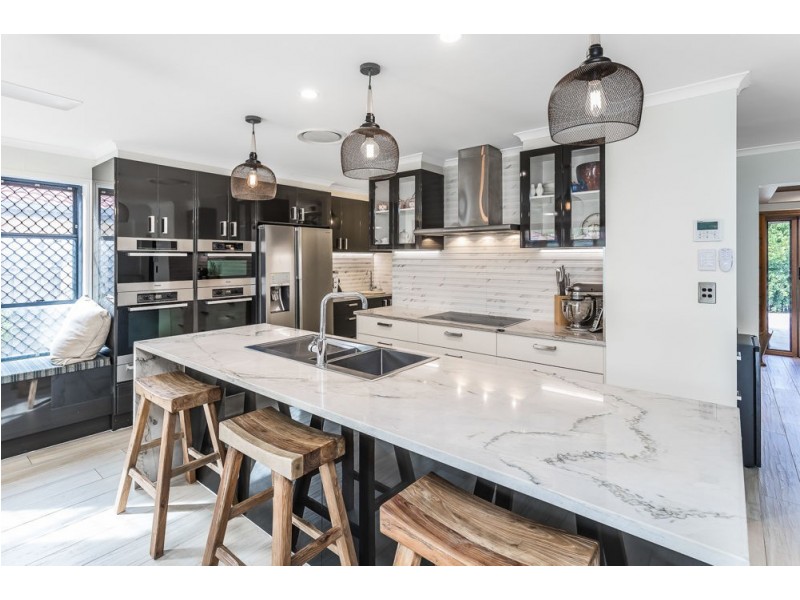 17 Karaman Court, Dakabin QLD 4503